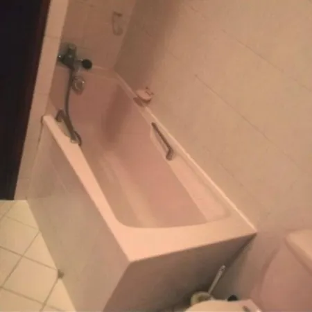 L' Albret Chr Hotel